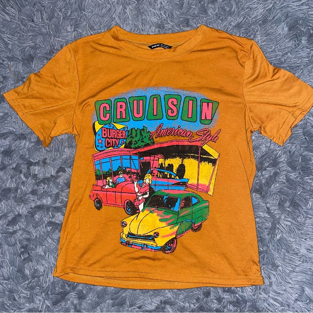 ‘Cruisin’ Graphic Tee